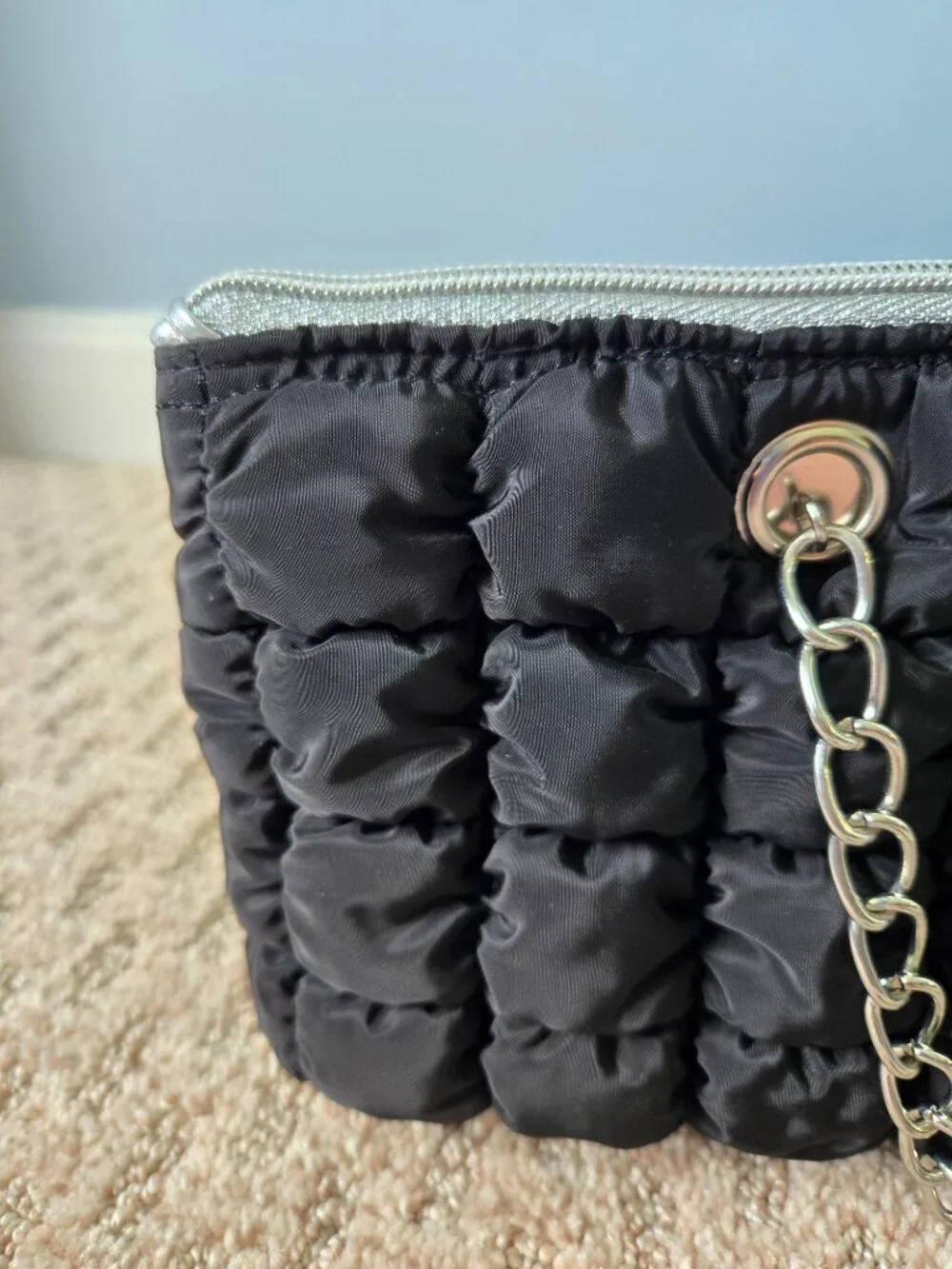 Black Quilted Insulated Wine Tote Bag Purse, Silver Chain Handles, NWOT!